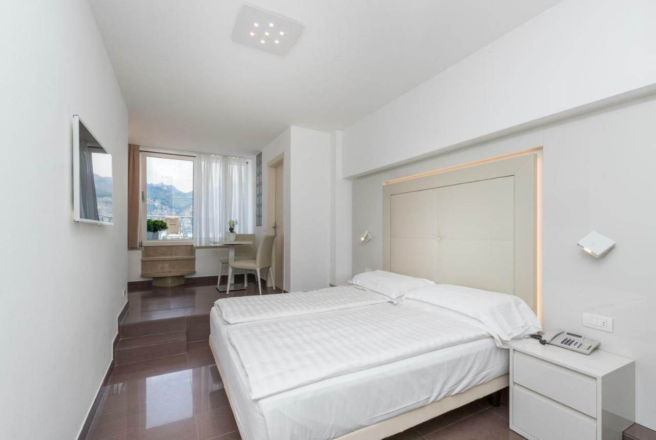 Hotel Vega Malcesine Dış mekan fotoğraf